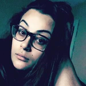 Meet your Posher, Natasha